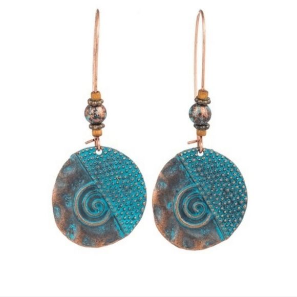 Jewelry - Beautiful Vintage Style Rustic Boho Earrings